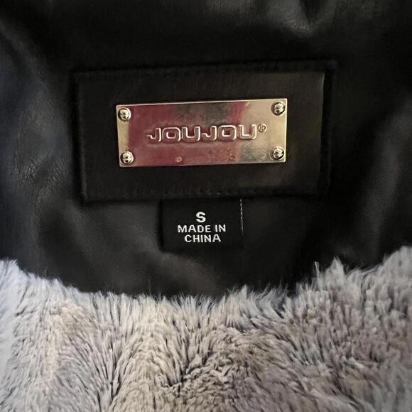 Jou Jou Leather jacket with removable grey interior Size Small - Picture 7 of 8